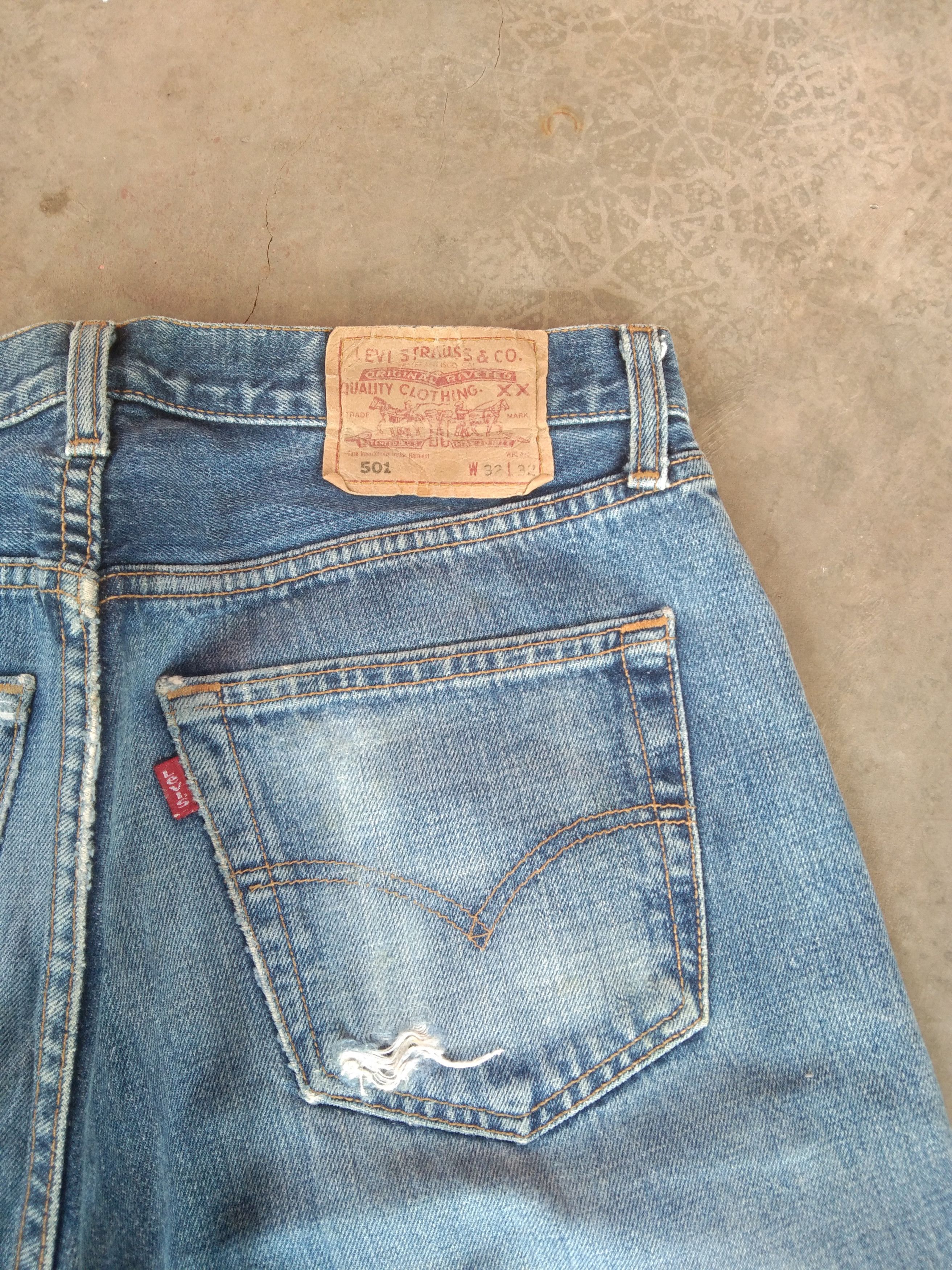 Levi's × Vintage Vintage Levis 501 Distressed Jeans 32x32 Size US 32 / EU 48 - 3 Thumbnail