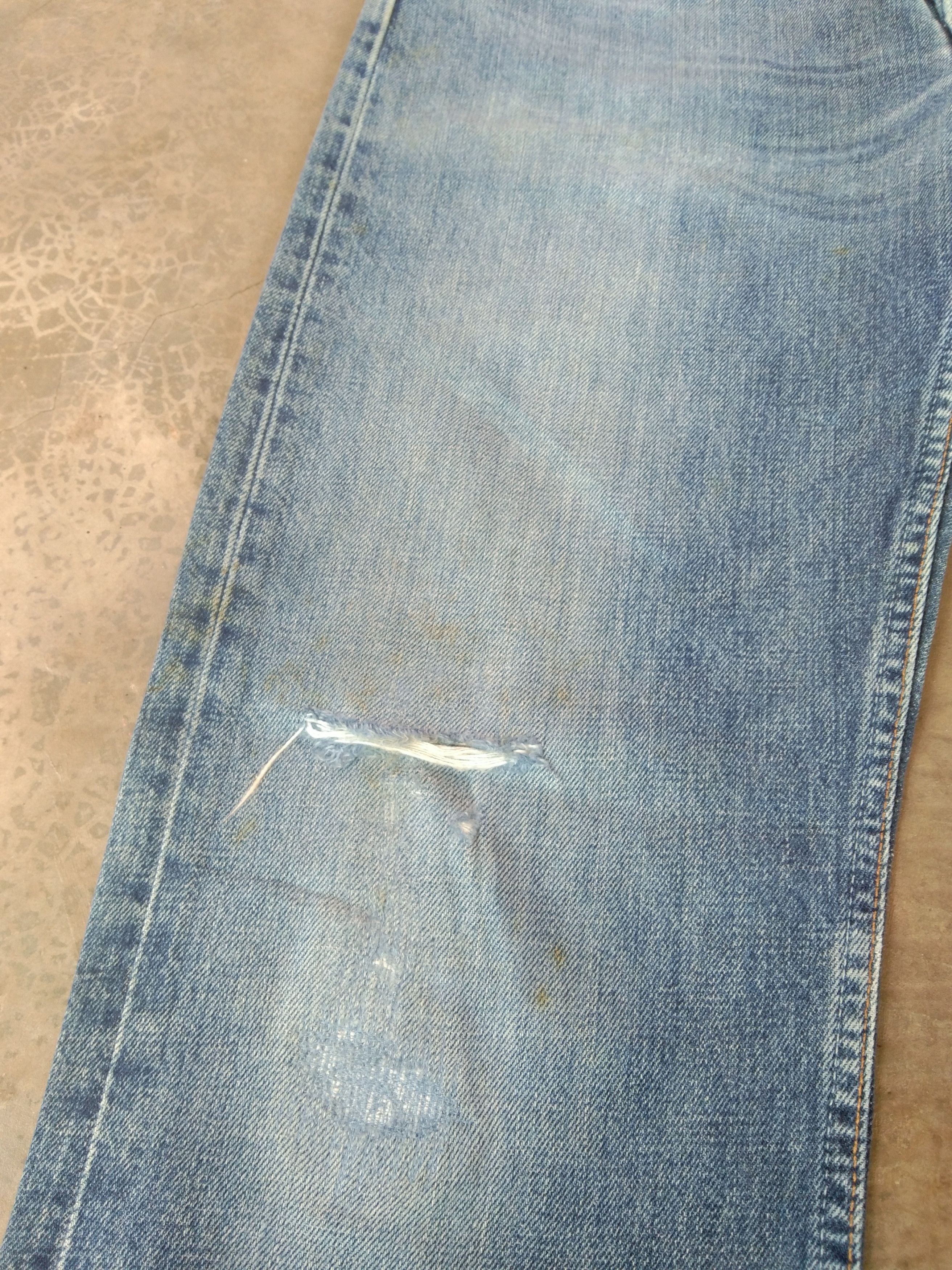 Levi's × Vintage Vintage Levis 501 Distressed Jeans 32x32 Size US 32 / EU 48 - 6 Thumbnail
