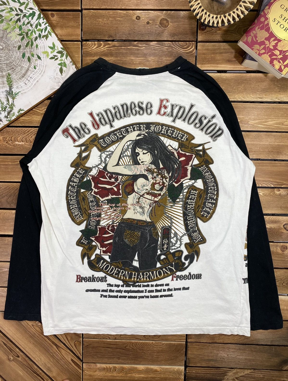 Japanese Brand × Vintage Vintage Modern Harmony Japanese Brand Big Logo Art Size XL Size US XL / EU 56 / 4 - 11 Thumbnail