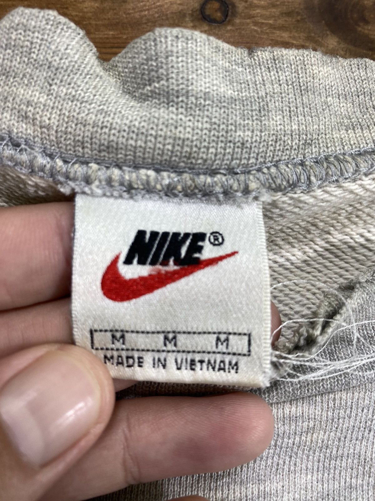 Nike × Vintage Vintage Nike Distressed Neck Small Logo Sweatshirt size M Size US M / EU 48-50 / 2 - 8 Thumbnail