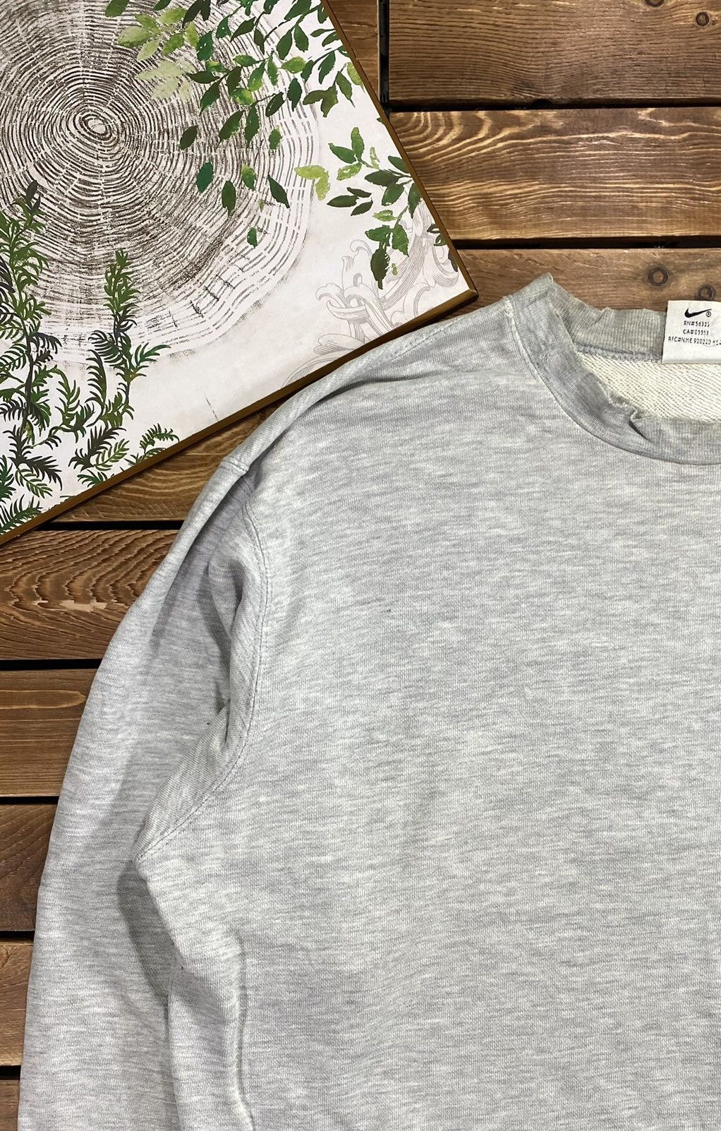 Nike × Vintage Vintage Nike Distressed Neck Small Logo Sweatshirt size M Size US M / EU 48-50 / 2 - 6 Thumbnail
