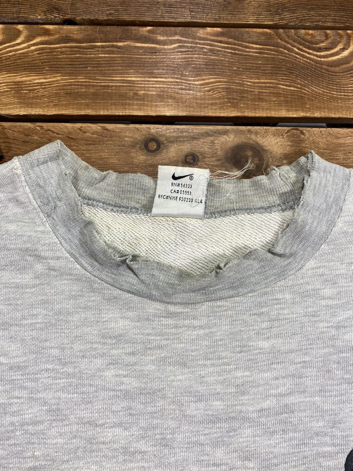 Nike × Vintage Vintage Nike Distressed Neck Small Logo Sweatshirt size M Size US M / EU 48-50 / 2 - 9 Thumbnail