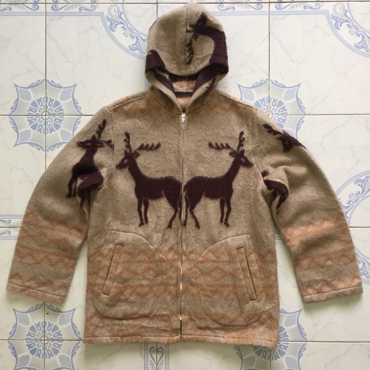 Japanese Brand Big Deers Novajo Design Style Sweater Zipper Jacket Hoodie Size US M / EU 48-50 / 2 - 1 Thumbnail