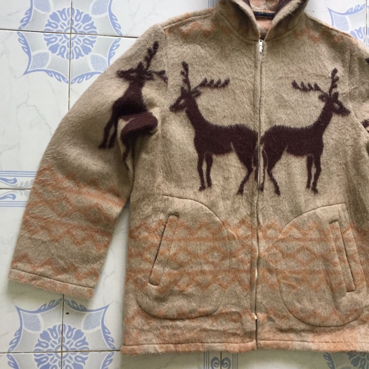 Japanese Brand Big Deers Novajo Design Style Sweater Zipper Jacket Hoodie Size US M / EU 48-50 / 2 - 4 Thumbnail