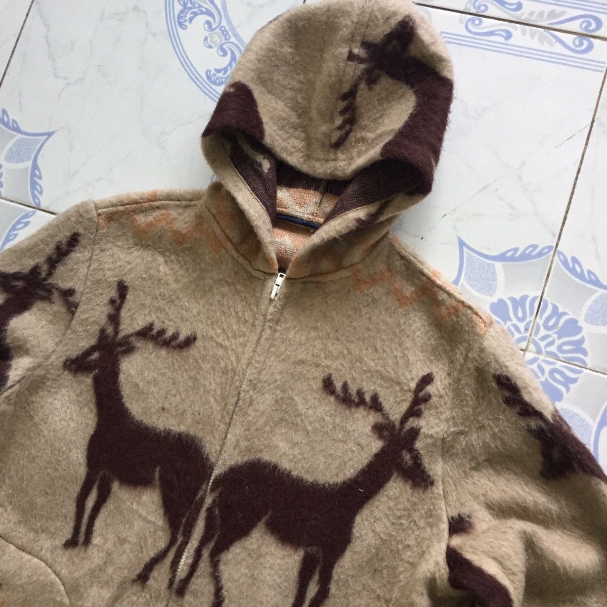 Japanese Brand Big Deers Novajo Design Style Sweater Zipper Jacket Hoodie Size US M / EU 48-50 / 2 - 7 Thumbnail