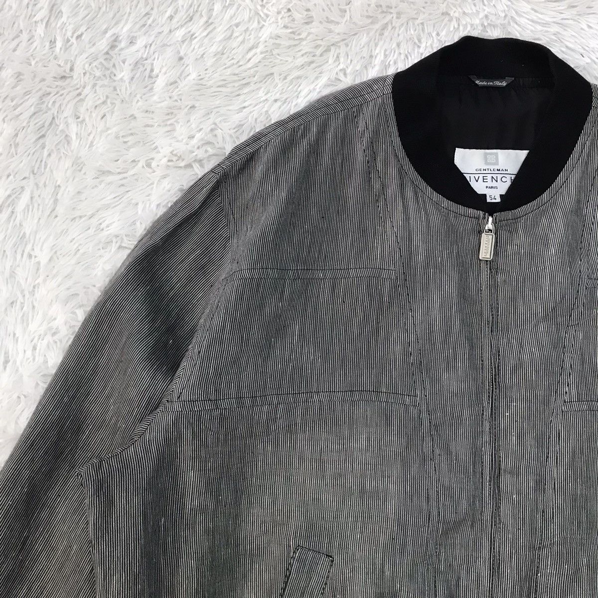 Givenchy Givenchy Gentlemen Stripes Down Jacket Made in Italy Size US L / EU 52-54 / 3 - 6 Thumbnail