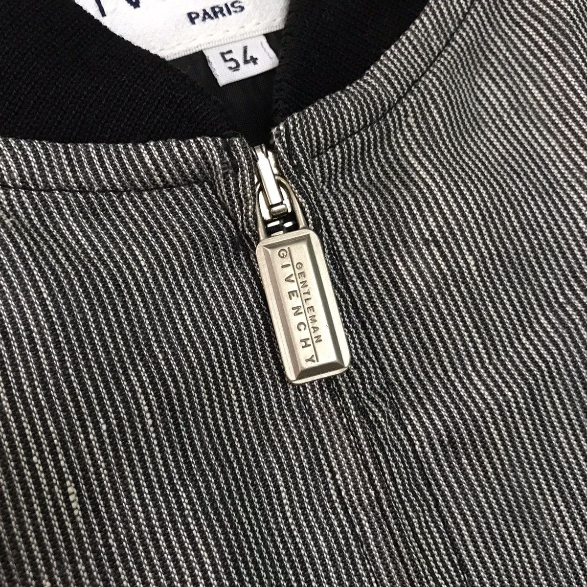 Givenchy Givenchy Gentlemen Stripes Down Jacket Made in Italy Size US L / EU 52-54 / 3 - 8 Thumbnail