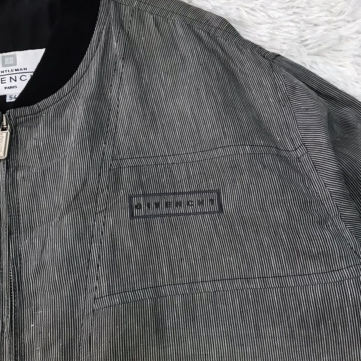 Givenchy Givenchy Gentlemen Stripes Down Jacket Made in Italy Size US L / EU 52-54 / 3 - 7 Thumbnail
