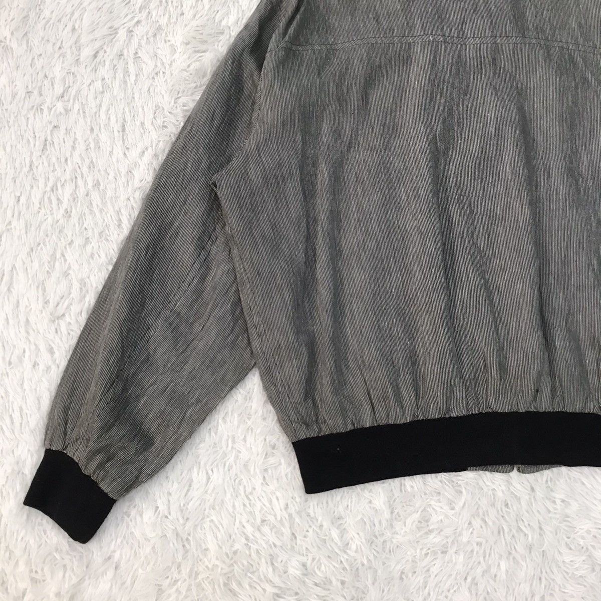 Givenchy Givenchy Gentlemen Stripes Down Jacket Made in Italy Size US L / EU 52-54 / 3 - 9 Thumbnail