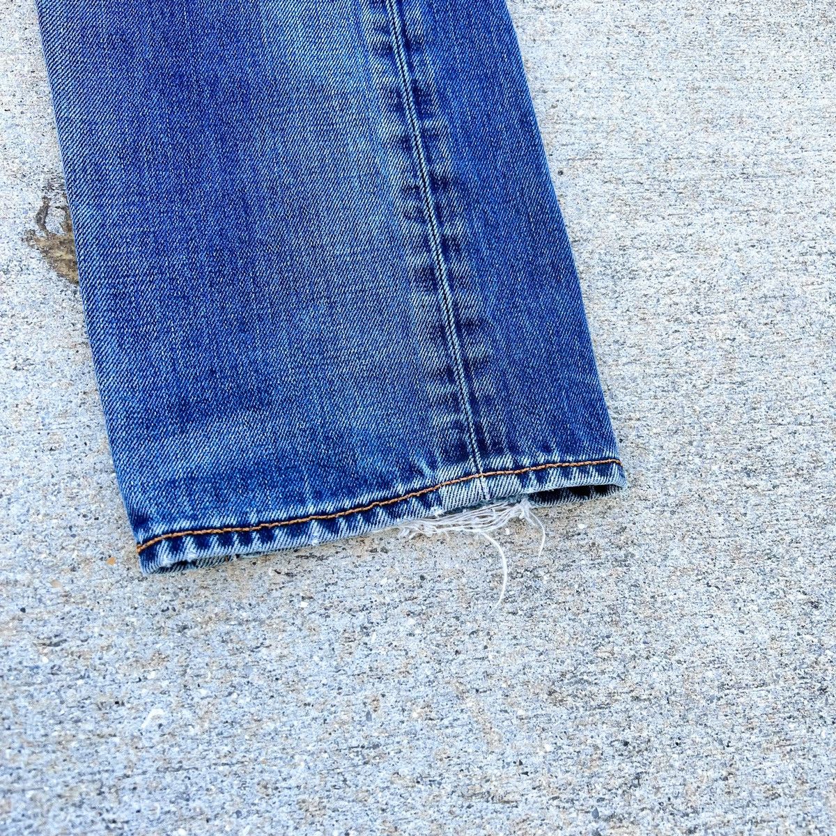 Levi's × Levi's Vintage Clothing × Vintage Distressed Levi’s 508 Denim Jeans 33 x 30 Medium Wash Size US 33 - 9 Thumbnail