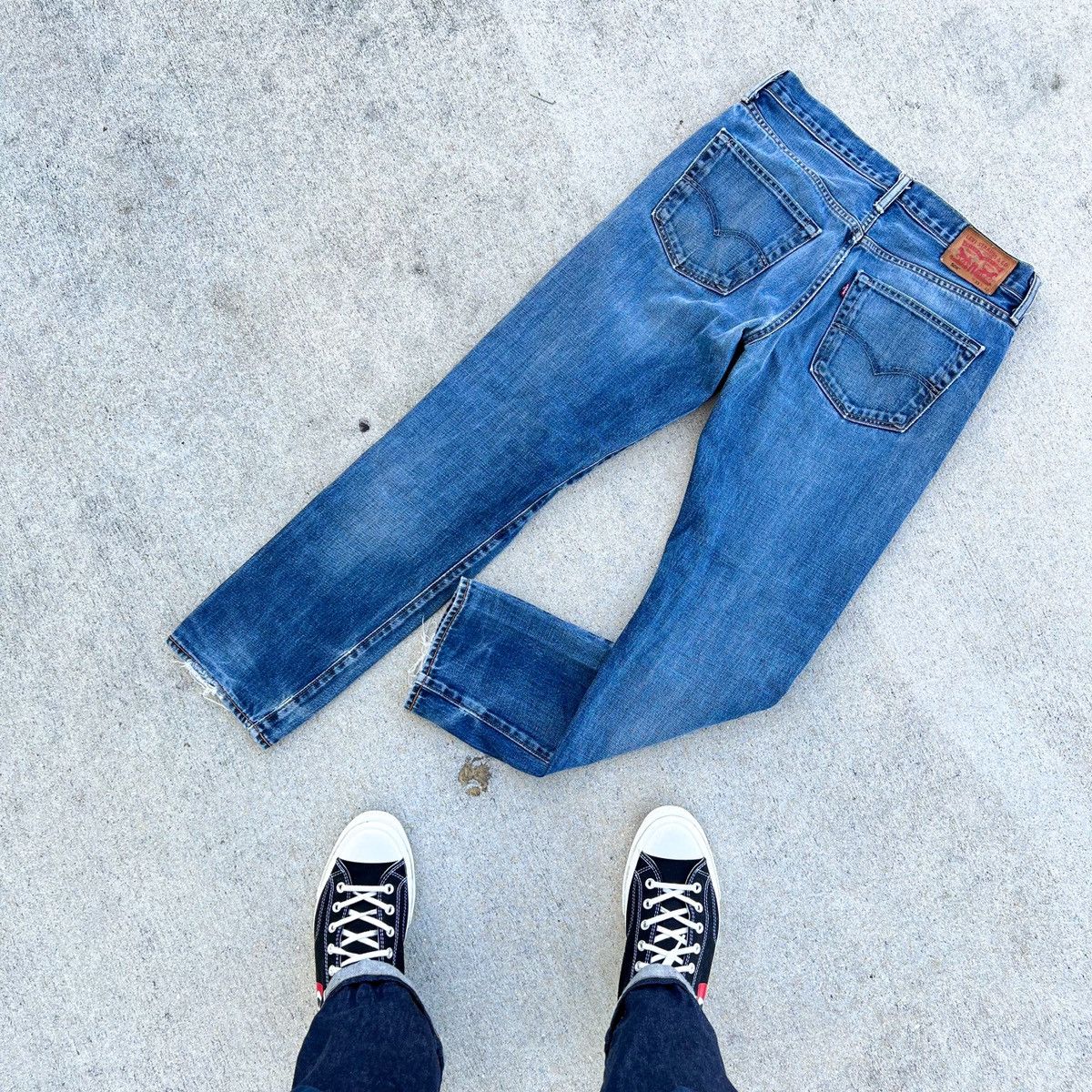 Levi's × Levi's Vintage Clothing × Vintage Distressed Levi’s 508 Denim Jeans 33 x 30 Medium Wash Size US 33 - 2 Thumbnail