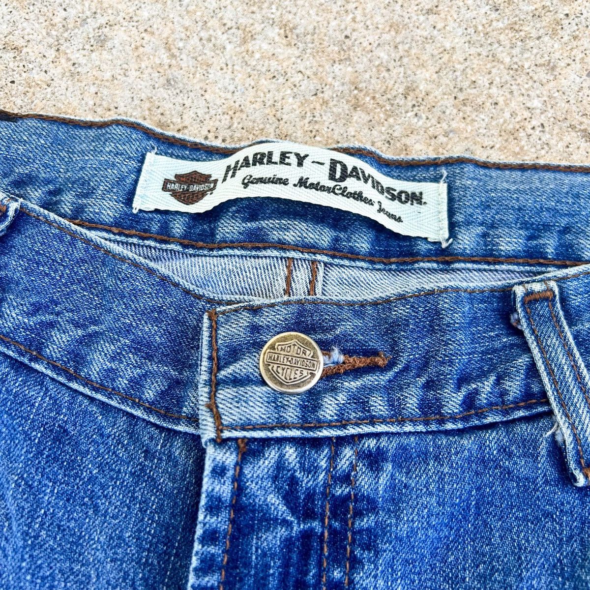 Harley Davidson × Vintage Vintage Harley Davidson Biker Denim Jeans 36x30 Light Wash Size US 36 / EU 52 - 2 Thumbnail