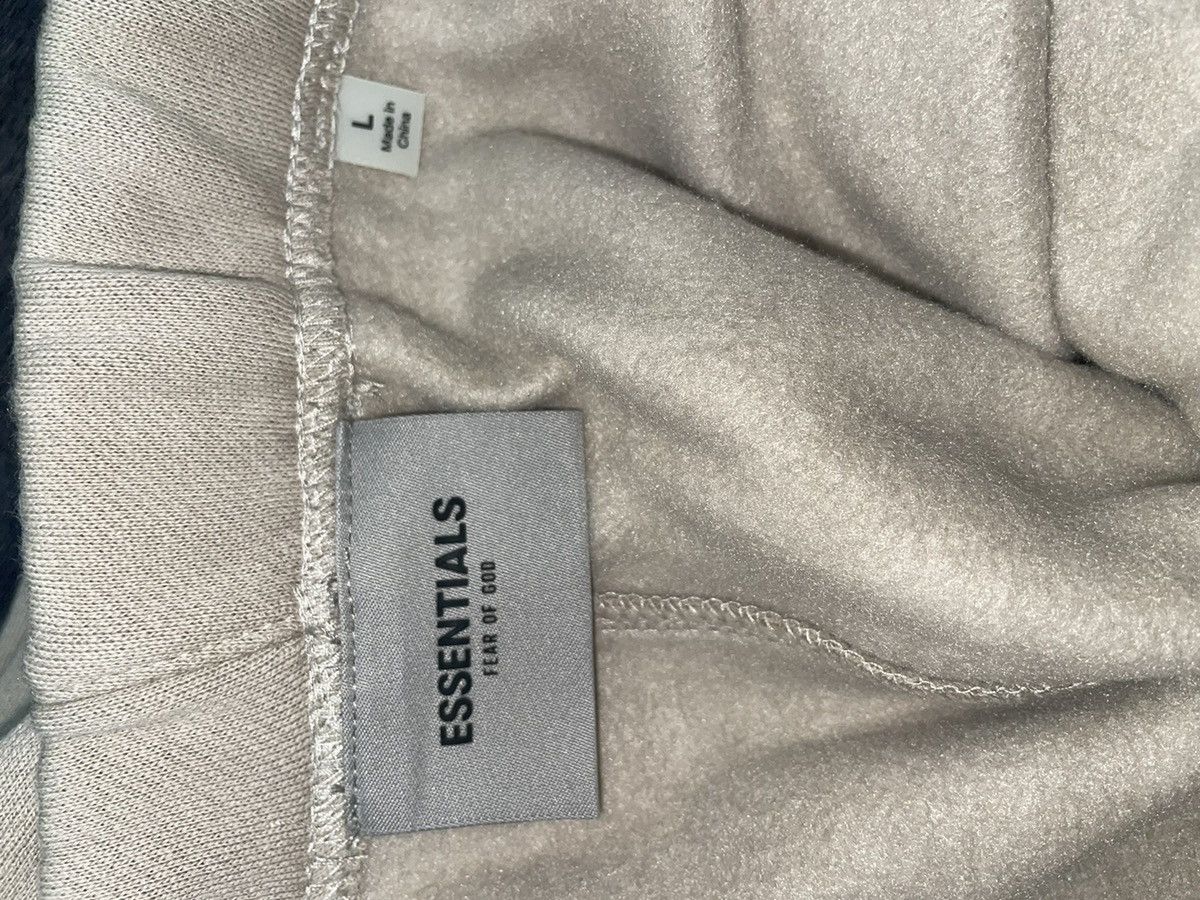 Fear of God Fear of God Essentials String Hoodie And Sweatpants Size US L / EU 52-54 / 3 - 3 Thumbnail