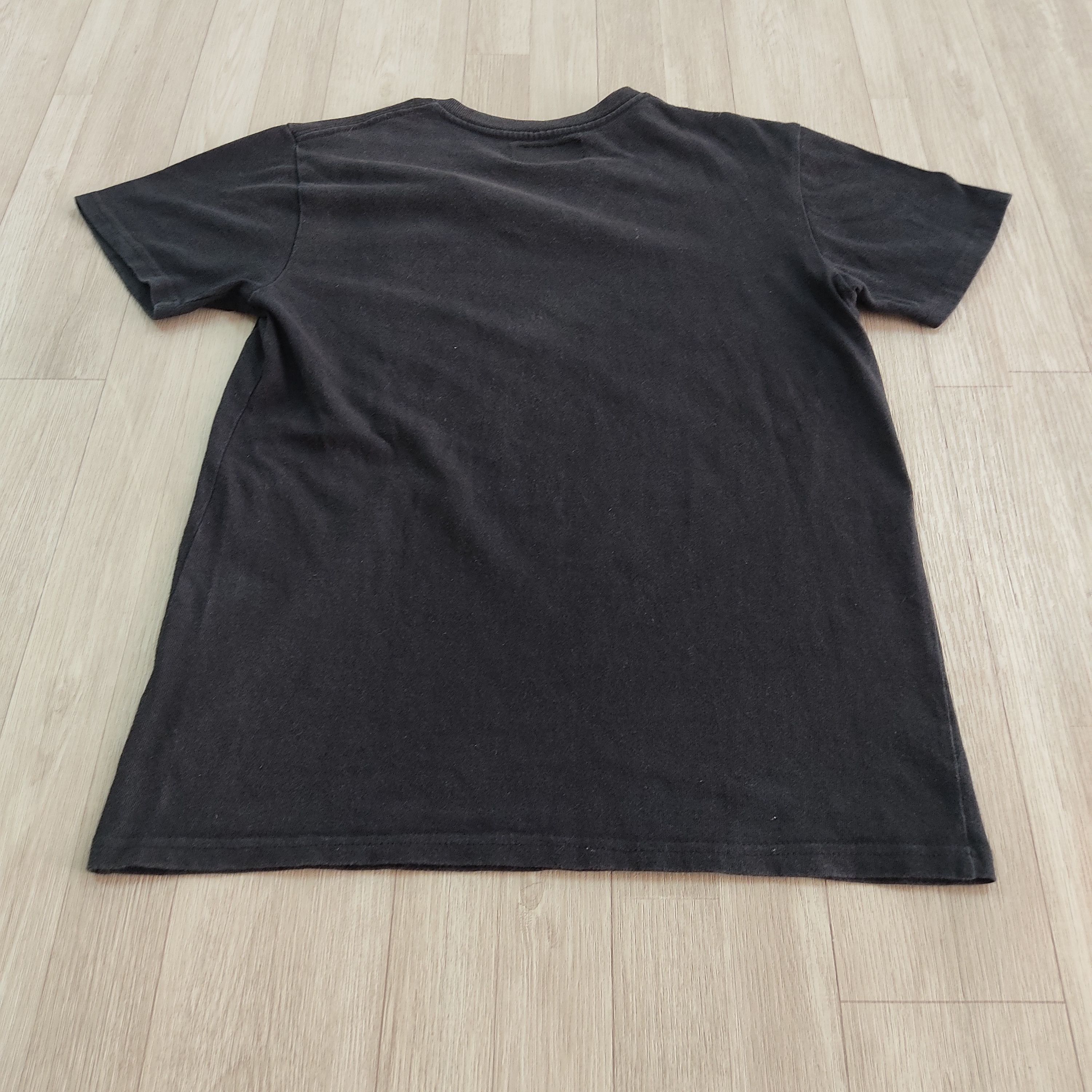 Japanese Brand Number (N)ine Denim SpellOut Box V-neck T-shirt Size US S / EU 44-46 / 1 - 14 Thumbnail