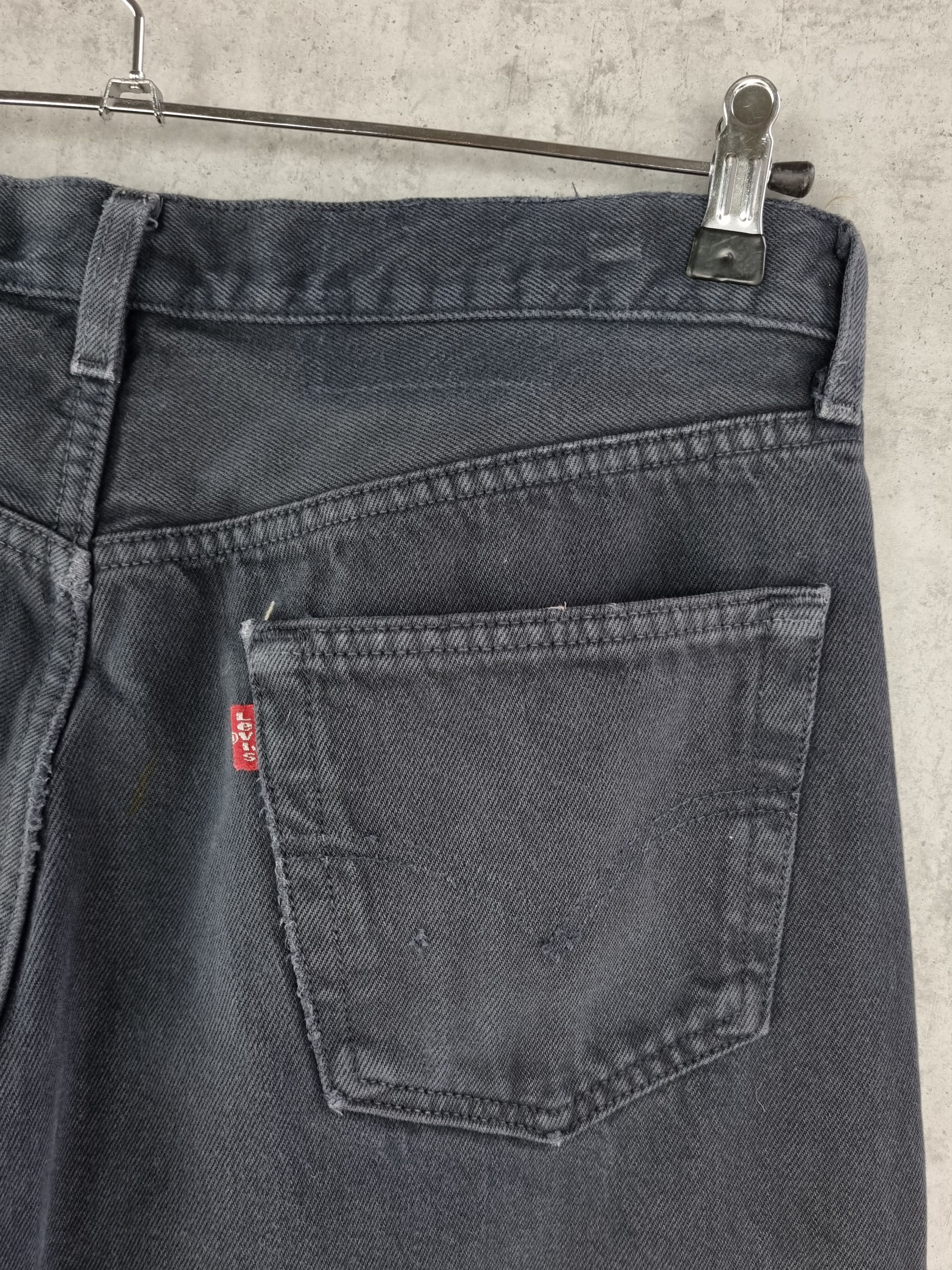 Levi's × Vintage 1997 LEVI'S 501 Faded Vintage jeans seen on Kanye West Size US 34 / EU 50 - 6 Thumbnail