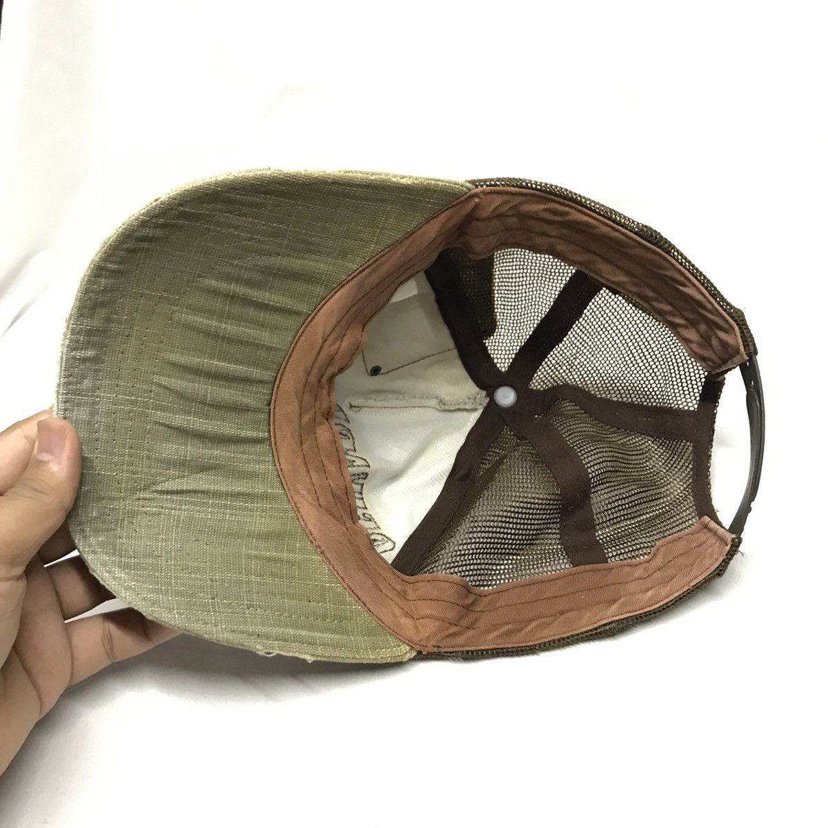 Designer Wanted Dead Or Live Skull Stich Logo Distressed Trucker Hat Size ONE SIZE - 5 Thumbnail