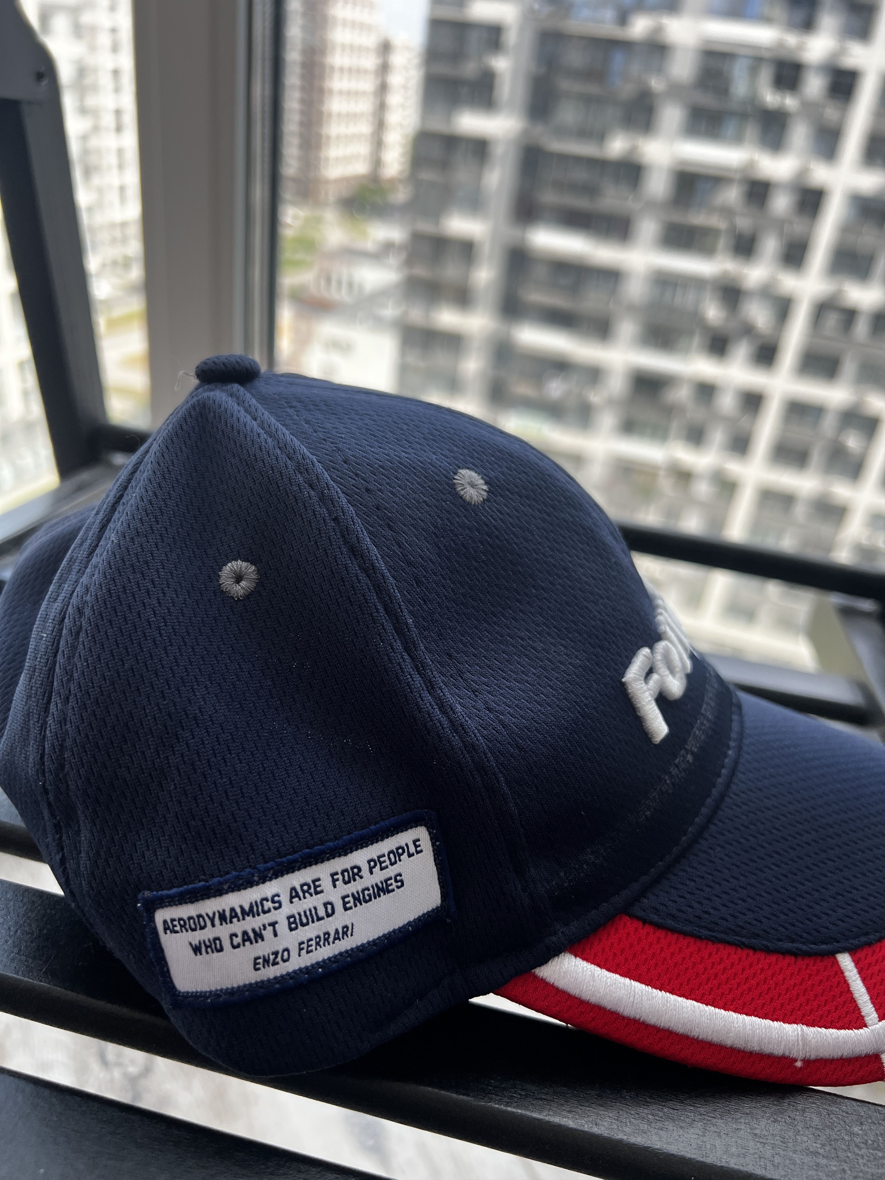 Formula 1 F1 Racing Cap 2018 Size ONE SIZE - 3 Thumbnail