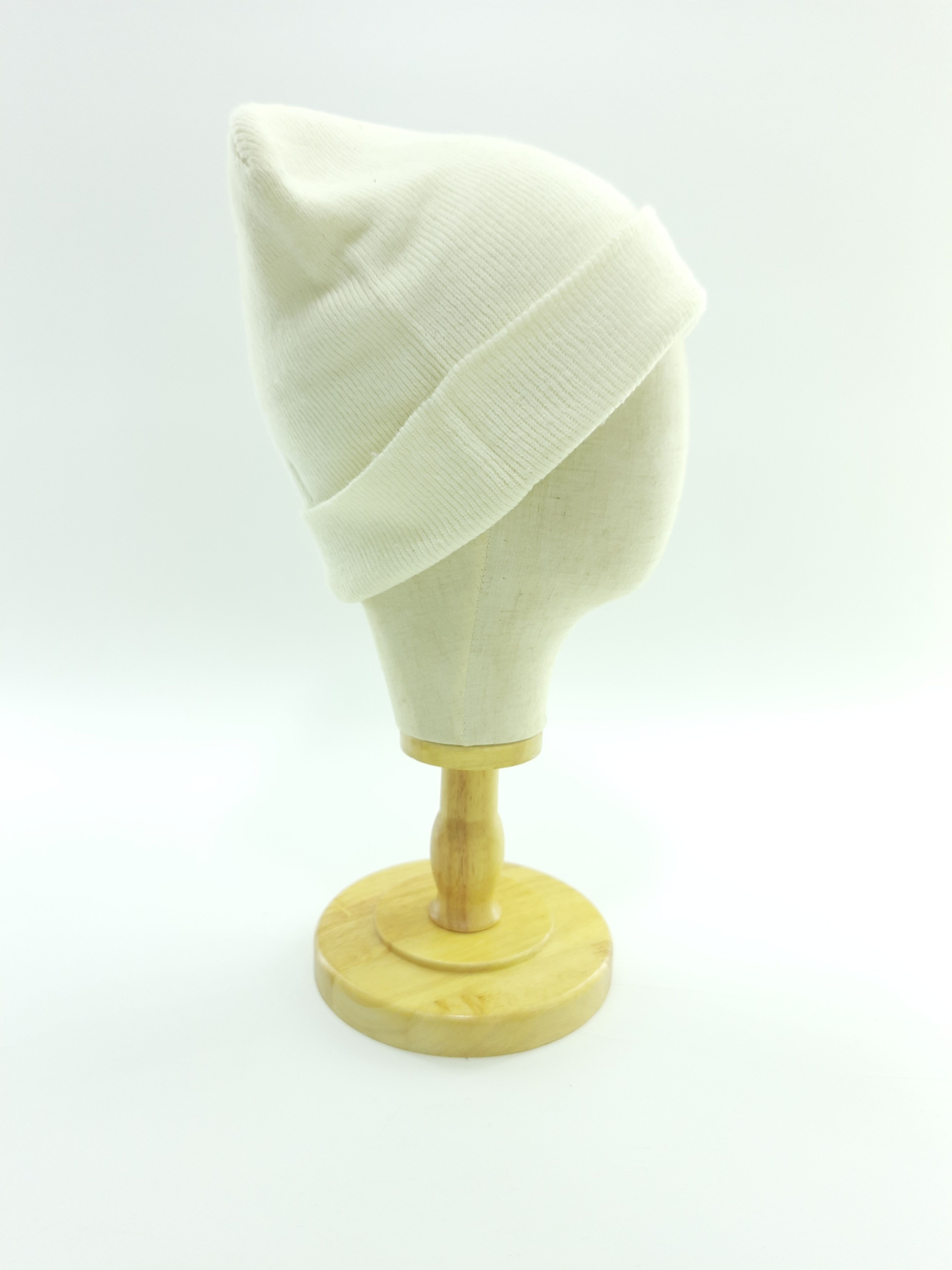 Playboy × Vintage Playboy Plain White Beanie / Hat - BN18 Size ONE SIZE - 7 Thumbnail