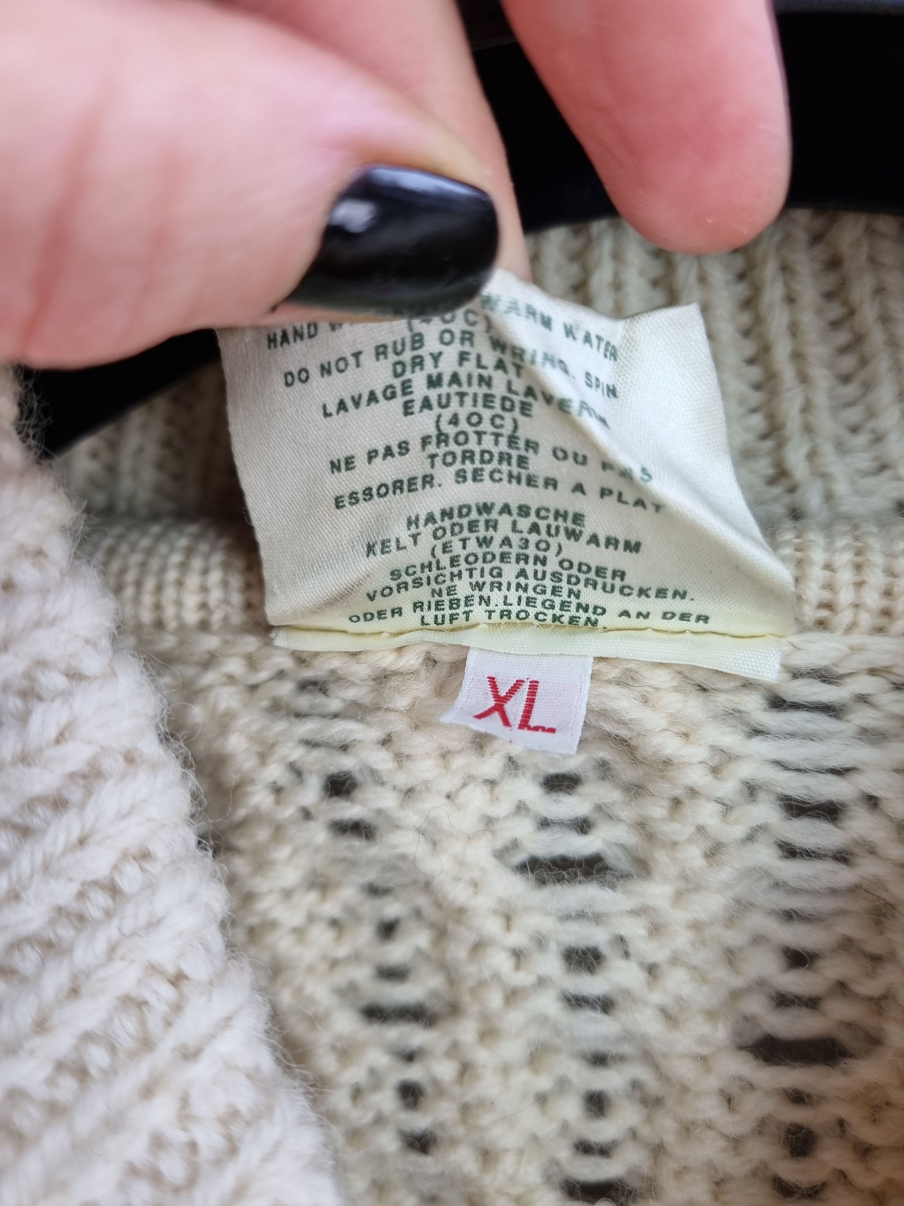 Carraig Donn × Vintage 80s Ireland Cable Knitted Fisherman Carraig Donn Sweater Size US L / EU 52-54 / 3 - 8 Thumbnail