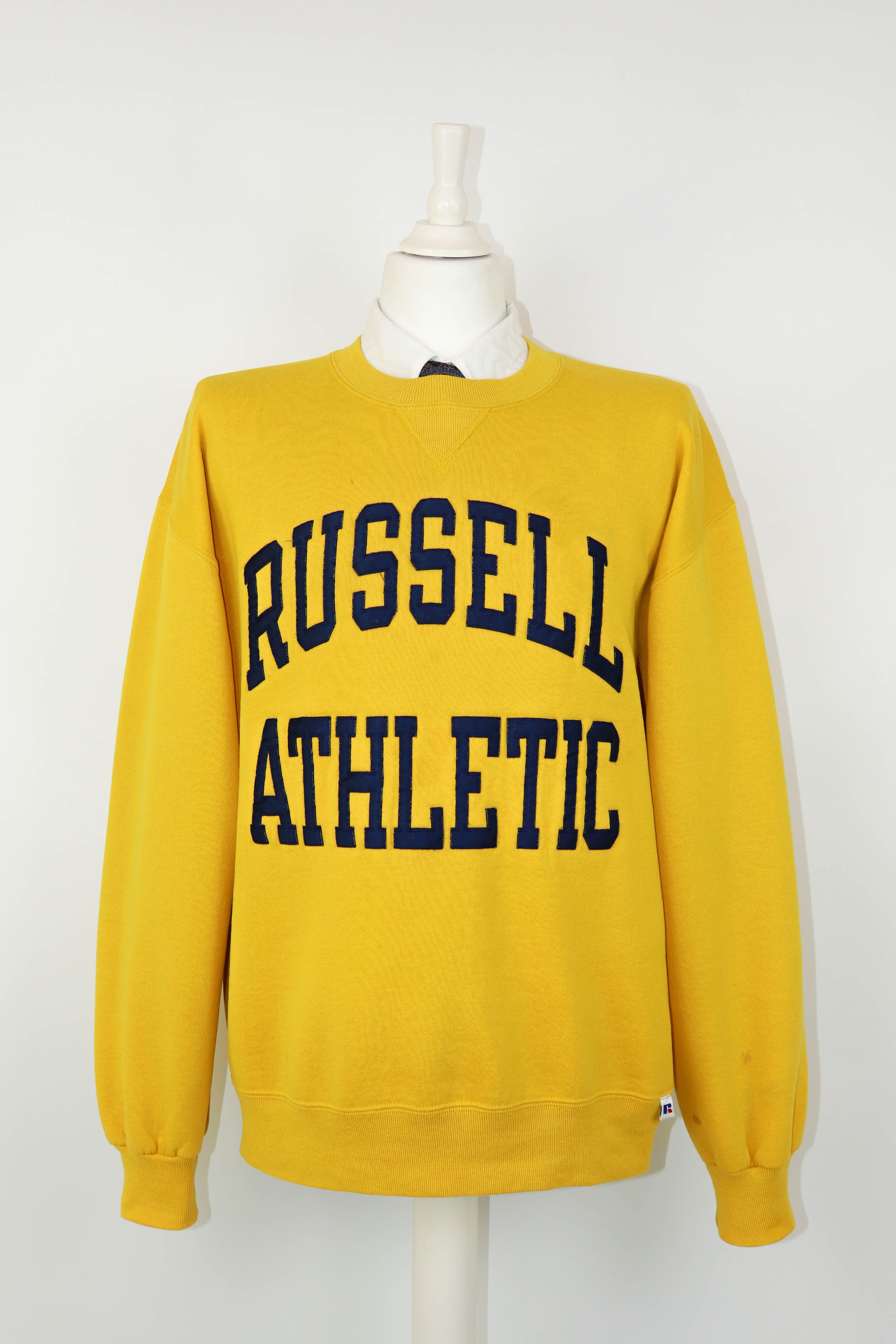 Russell Athletic Russel Athletic Vintage 80s 90s Yellow Crewneck Sweatshirt Size US L / EU 52-54 / 3 - 3 Thumbnail