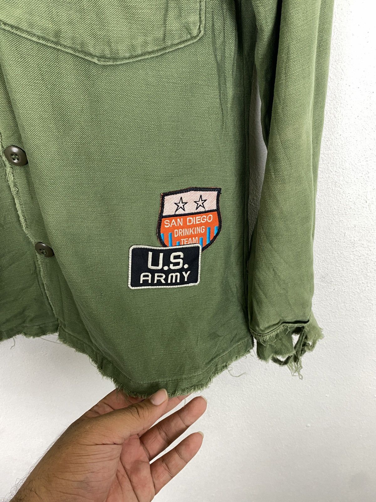 Japanese Brand DISTRESSED BUTTON UPS SHIRT ARMY MILITARY DESIGN Size US M / EU 48-50 / 2 - 5 Thumbnail