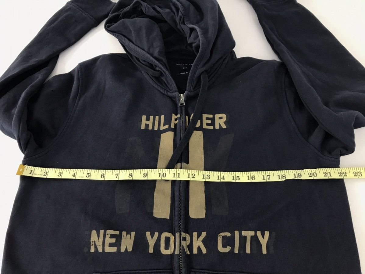 Tommy Hilfiger × Vintage Tommy Hilfiger New York City Hoodie Big H Logo Zipper Style Size US L / EU 52-54 / 3 - 9 Thumbnail