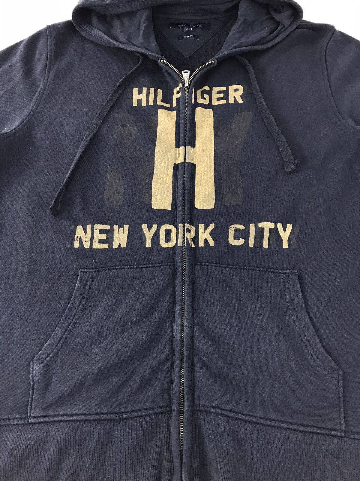 Tommy Hilfiger × Vintage Tommy Hilfiger New York City Hoodie Big H Logo Zipper Style Size US L / EU 52-54 / 3 - 3 Thumbnail