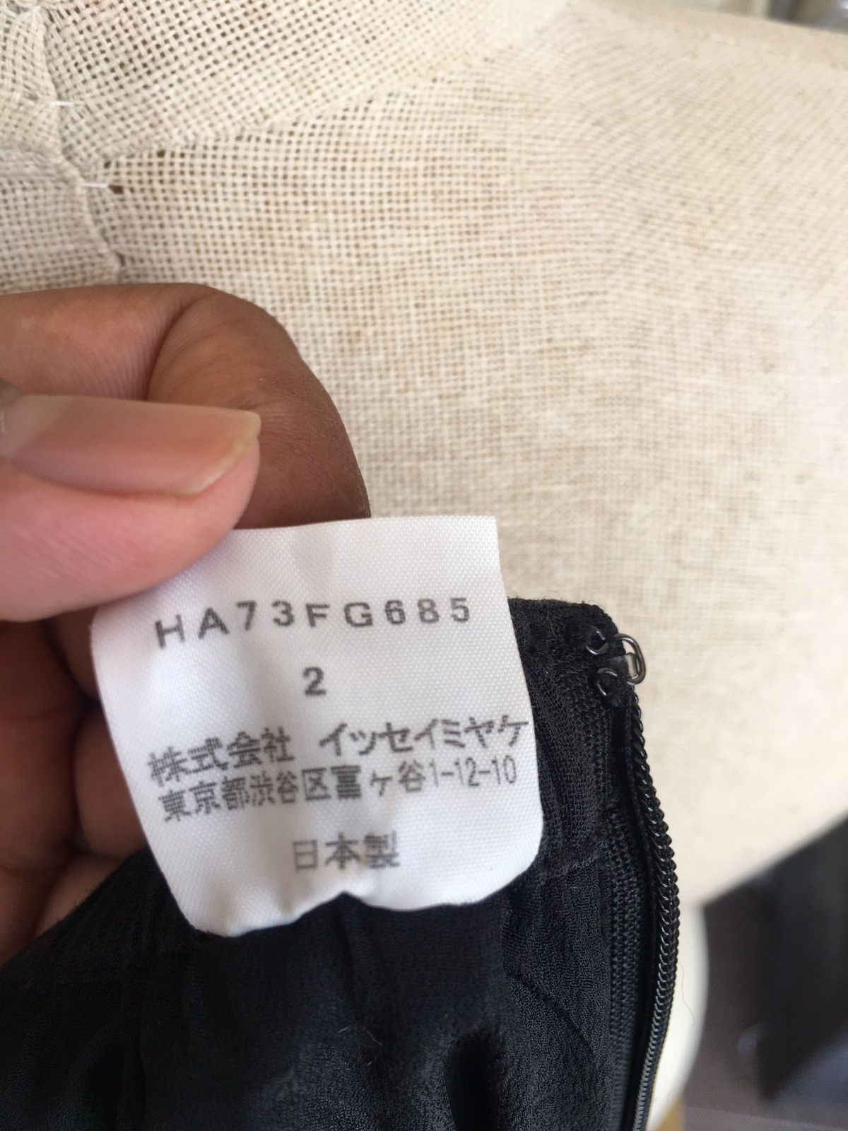 Issey Miyake × Vintage vintage 80s HAAT by issey miyaki black skirt Size 28" / US 6 / IT 42 - 7 Thumbnail