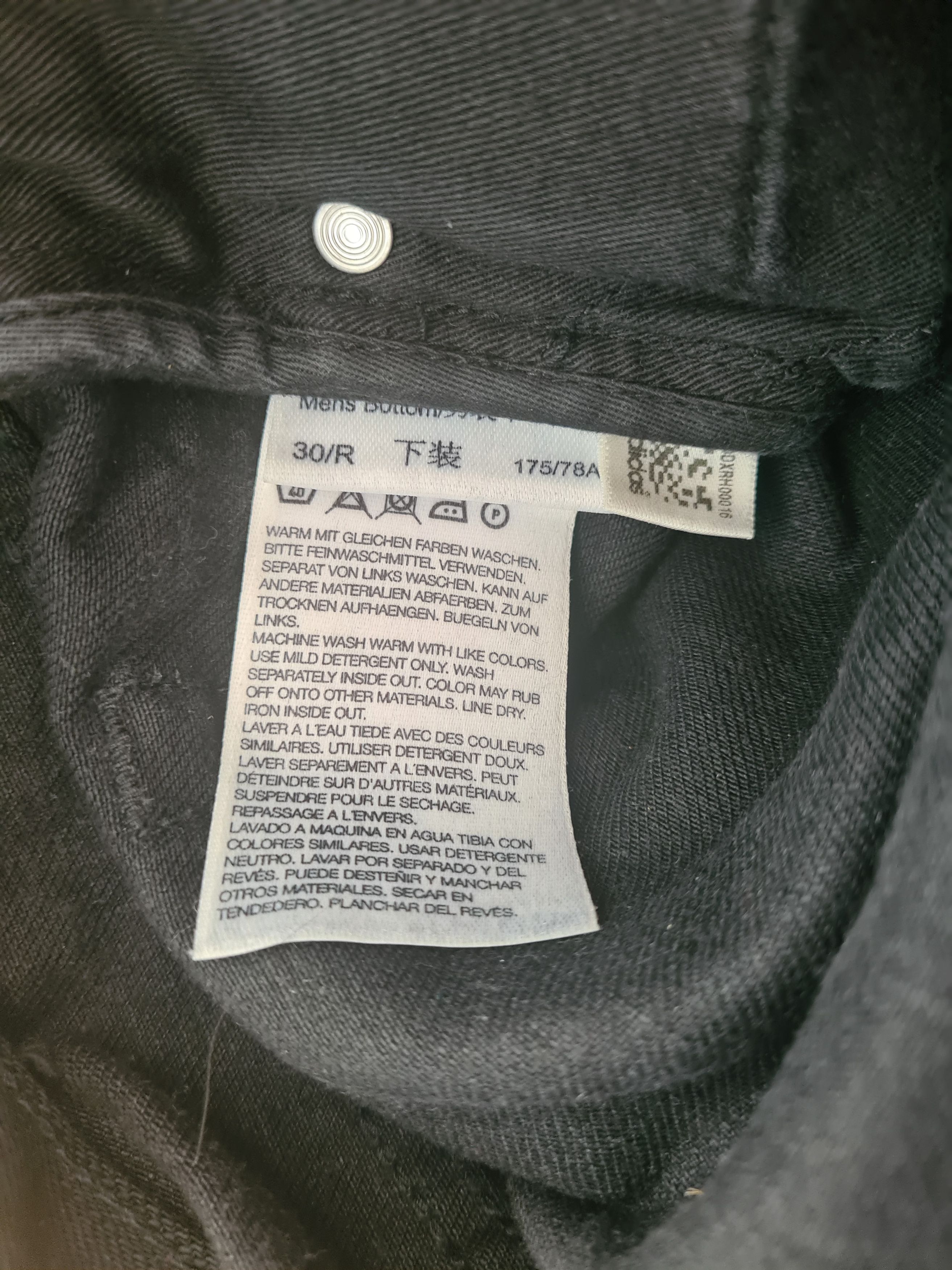 Yohji Yamamoto Yohiji Yamamoto Japan Black Denim Pants size 30 Size US 30 / EU 46 - 9 Thumbnail