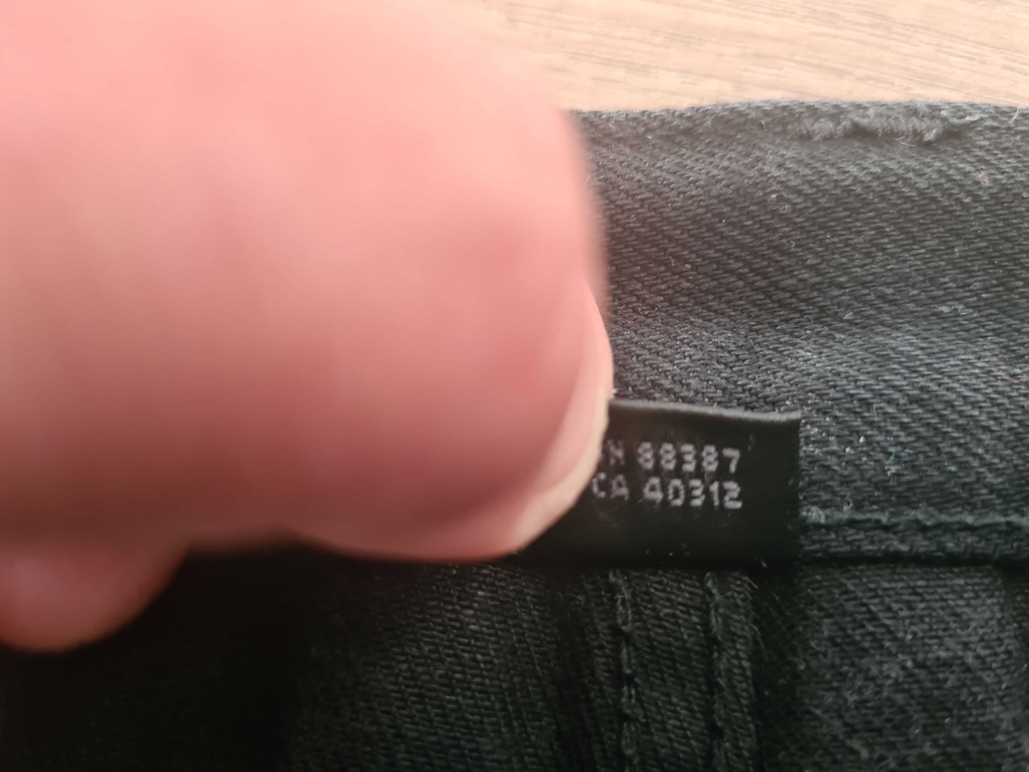 Yohji Yamamoto Yohiji Yamamoto Japan Black Denim Pants size 30 Size US 30 / EU 46 - 6 Thumbnail