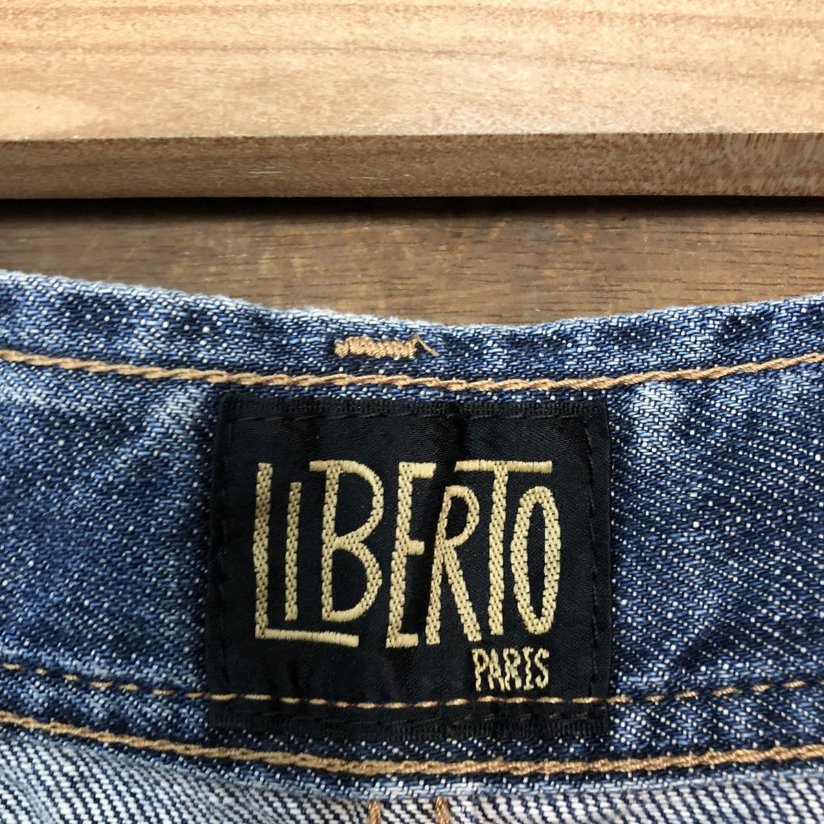 Faded Glory Liberto Paris Blue distressed Denim Jeans Pants #4584 Size US 33 - 12 Thumbnail