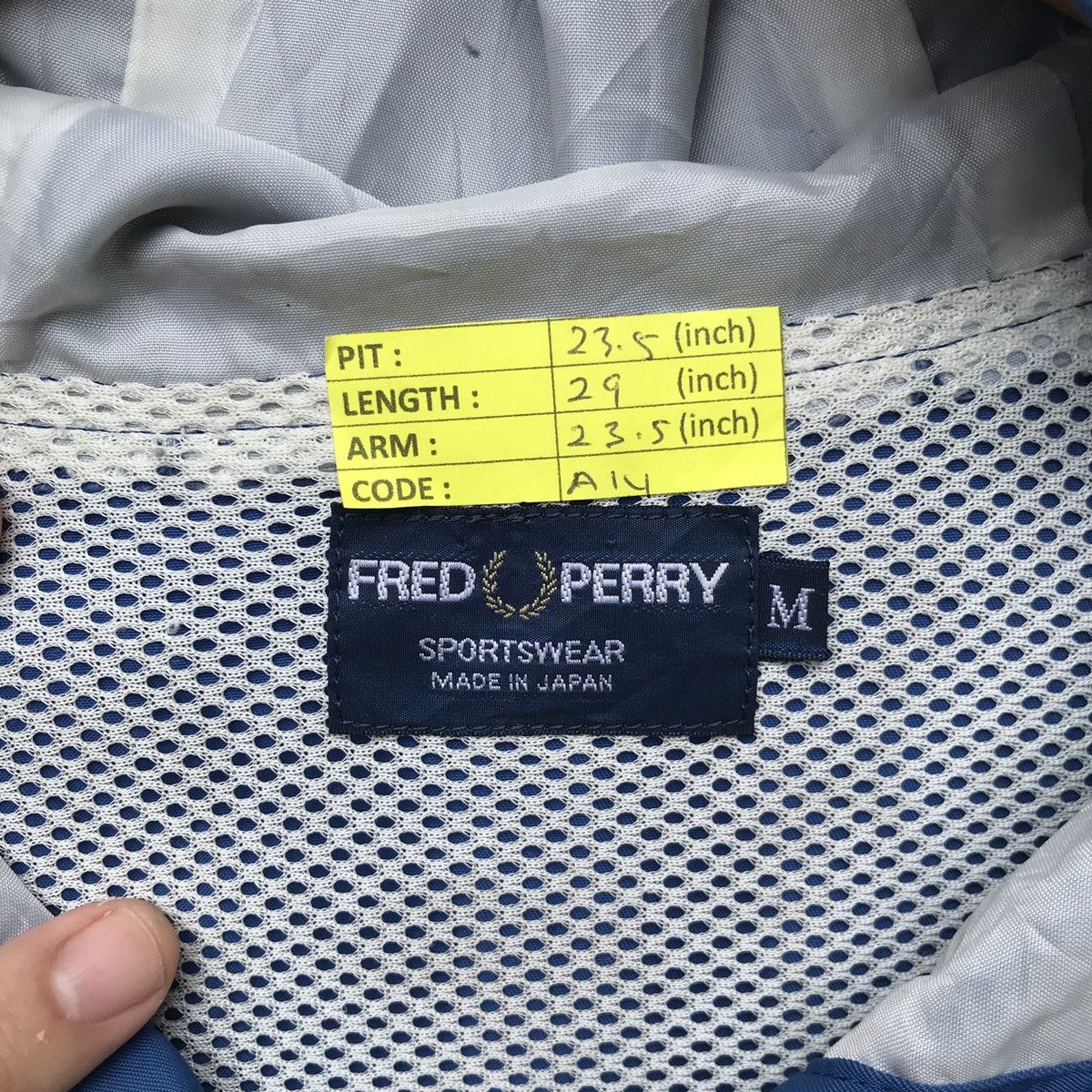 Fred Perry × Vintage Vintage Fred perry London Big Logo Hoodie Jacket Size US M / EU 48-50 / 2 - 8 Thumbnail