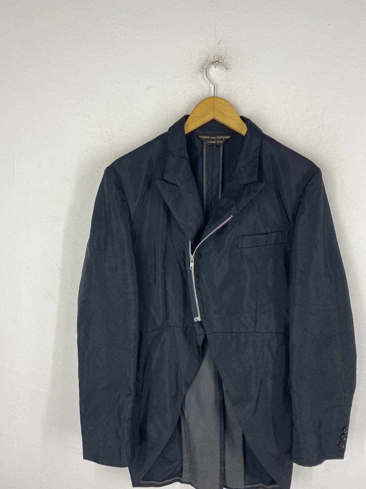 Comme des Garcons Homme Plus 🔥SALE🔥COMME DES GARCONS HOMME PLUS AD2002 RUNAWAY STYLE Size US S / EU 44-46 / 1 - 13 Thumbnail