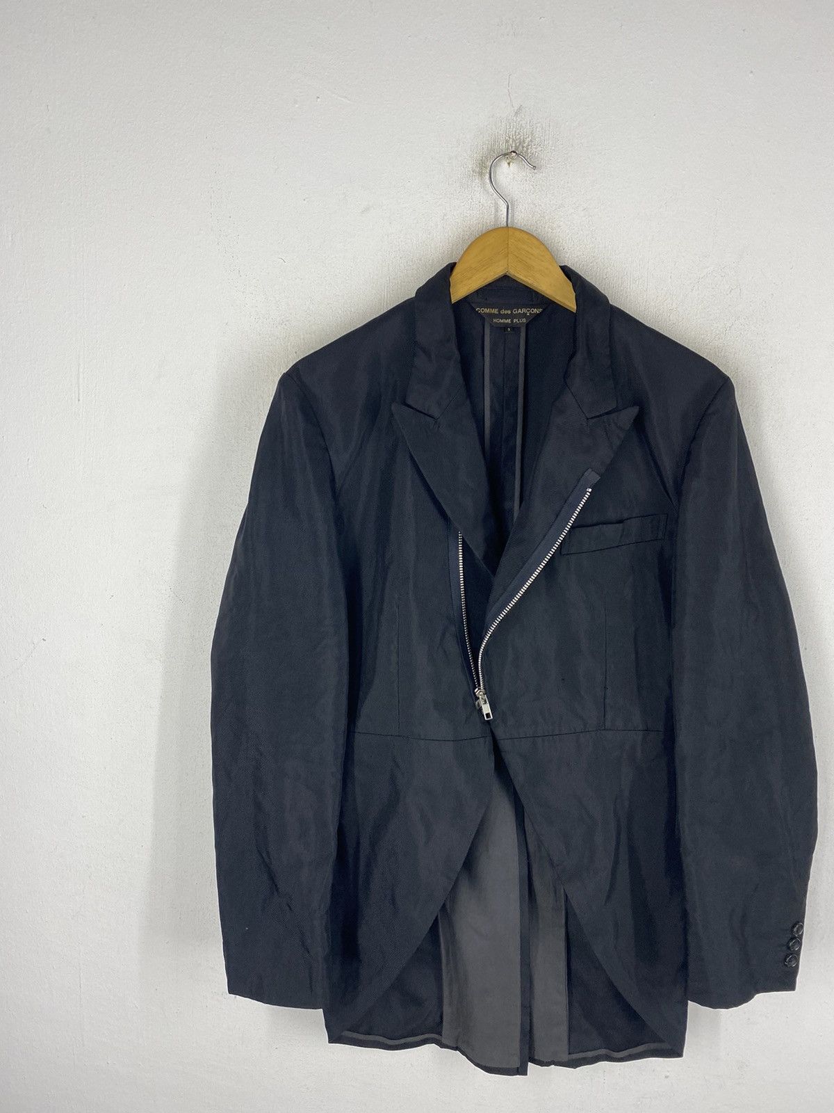 Comme des Garcons Homme Plus 🔥SALE🔥COMME DES GARCONS HOMME PLUS AD2002 RUNAWAY STYLE Size US S / EU 44-46 / 1 - 11 Thumbnail
