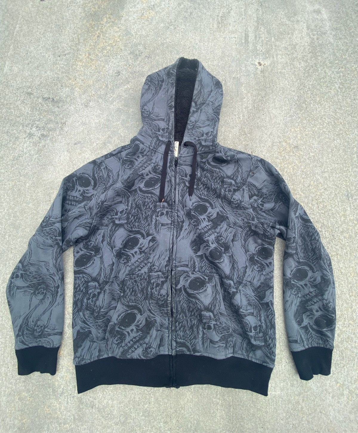 Faded glory 2025 skull hoodie