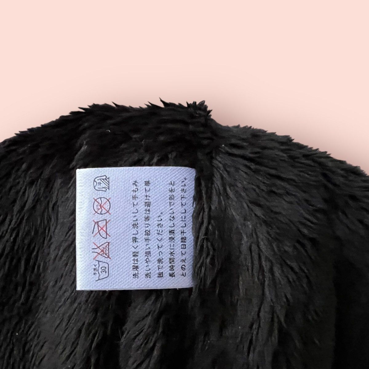 Japanese Brand VINTAGE MANDARINA DUCK CABLE KNITTED EARFLAP BEANIE Size ONE SIZE - 9 Thumbnail