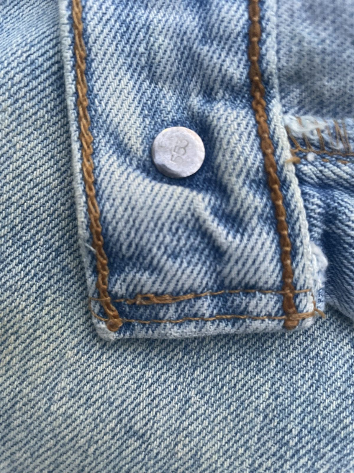 Levi's Vintage Levi’s 501 2000 Usa Aging Distressed Denim Size US 34 / EU 50 - 13 Thumbnail
