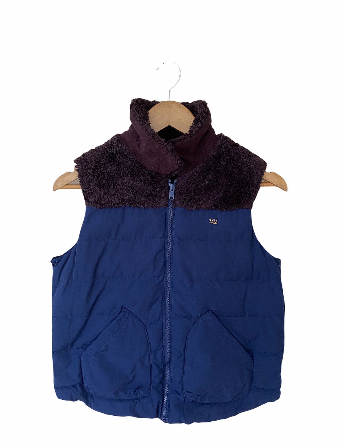 Jun Takahashi × Undercover × Uniqlo UNIQLO X UNDERCOVER DOWN STYLE VEST Size US S / EU 44-46 / 1 - 1 Thumbnail