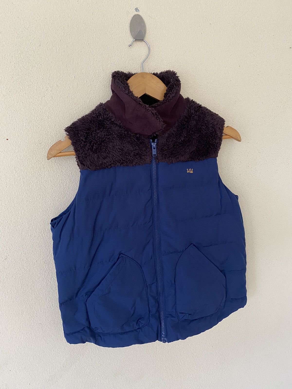 Jun Takahashi × Undercover × Uniqlo UNIQLO X UNDERCOVER DOWN STYLE VEST Size US S / EU 44-46 / 1 - 3 Thumbnail