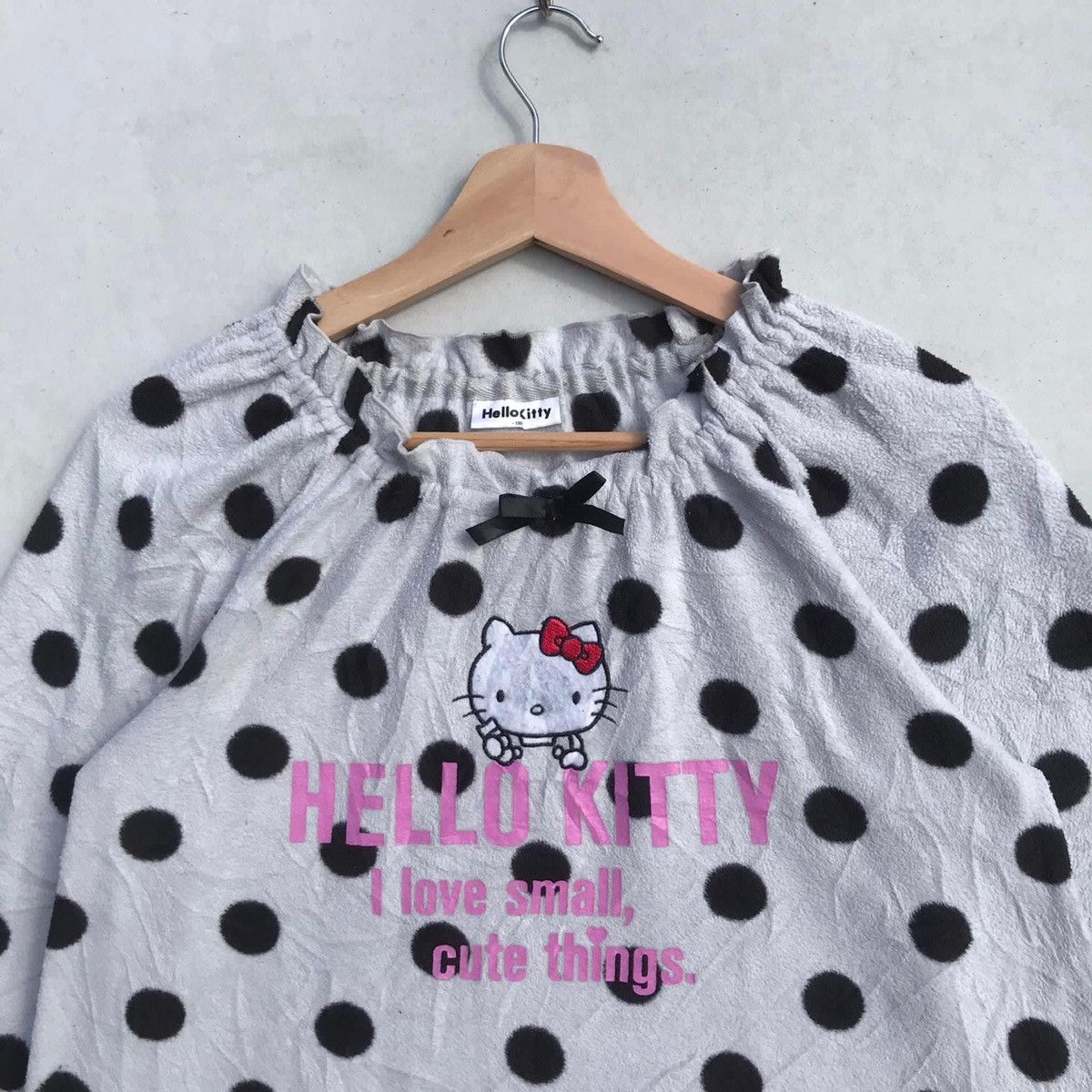 Anime RARE🔥 Hello Kitty Fleece Wool Size S / US 4 / IT 40 - 3 Thumbnail