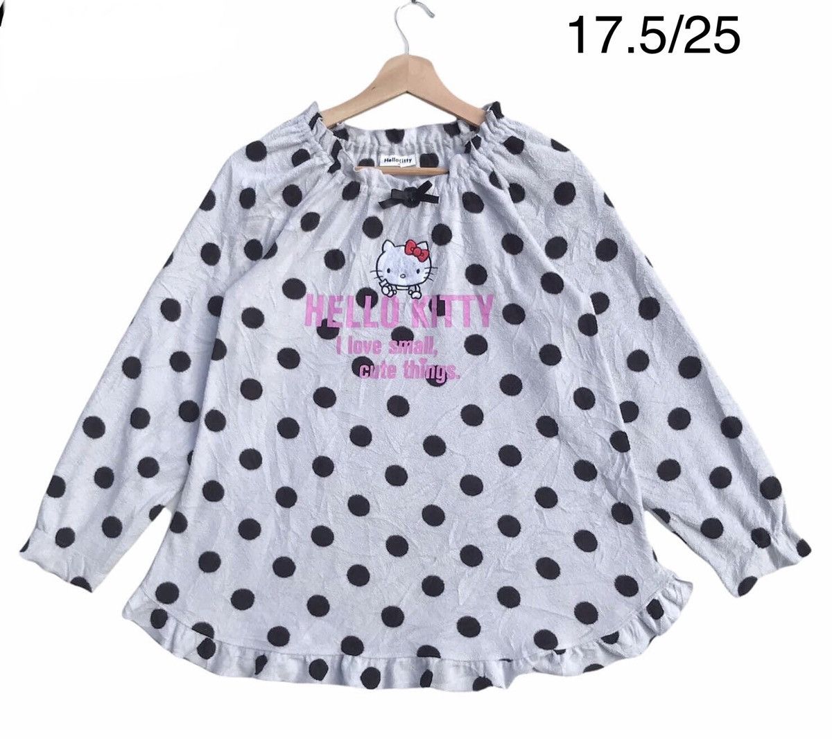 Anime RARE🔥 Hello Kitty Fleece Wool Size S / US 4 / IT 40 - 1 Thumbnail