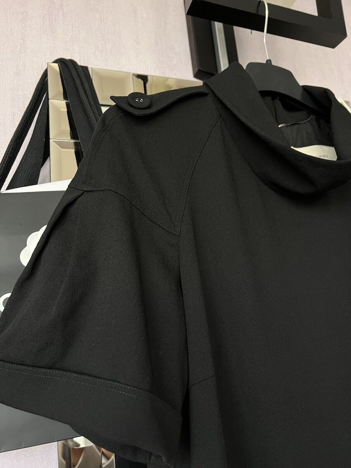 Burberry Burberry London Dress Wool Blend Size US 8 UK 10 IT 42 Size M / US 6-8 / IT 42-44 - 2 Thumbnail