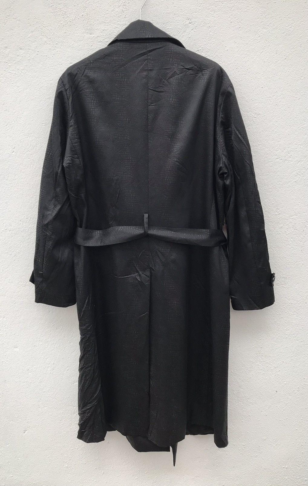 If Six Was Nine × Japanese Brand × Yoshiyuki Konishi Yoshiyuki Konishi Snake Skin Design Long Wax Jackets Size US L / EU 52-54 / 3 - 8 Thumbnail
