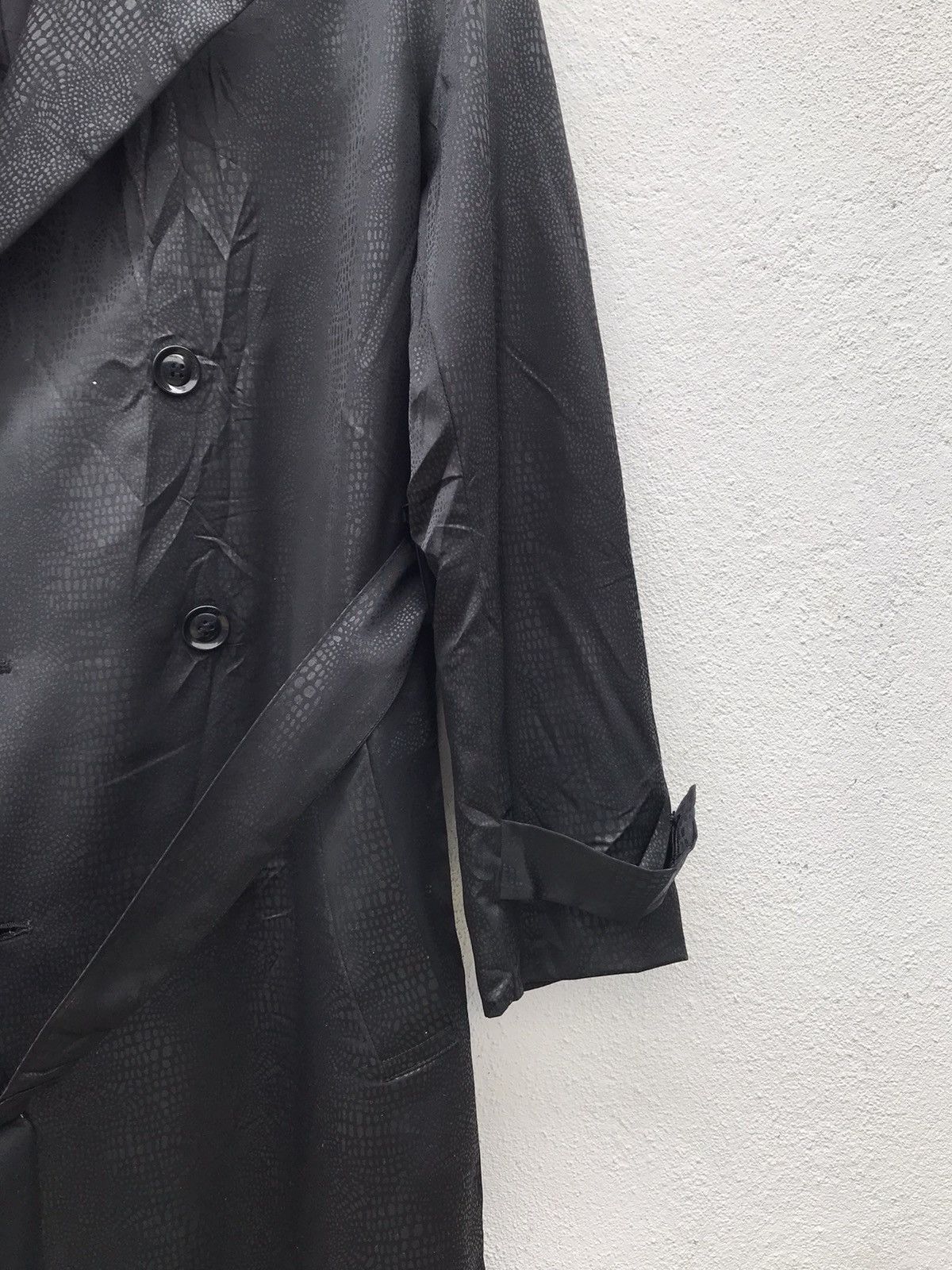 If Six Was Nine × Japanese Brand × Yoshiyuki Konishi Yoshiyuki Konishi Snake Skin Design Long Wax Jackets Size US L / EU 52-54 / 3 - 4 Thumbnail