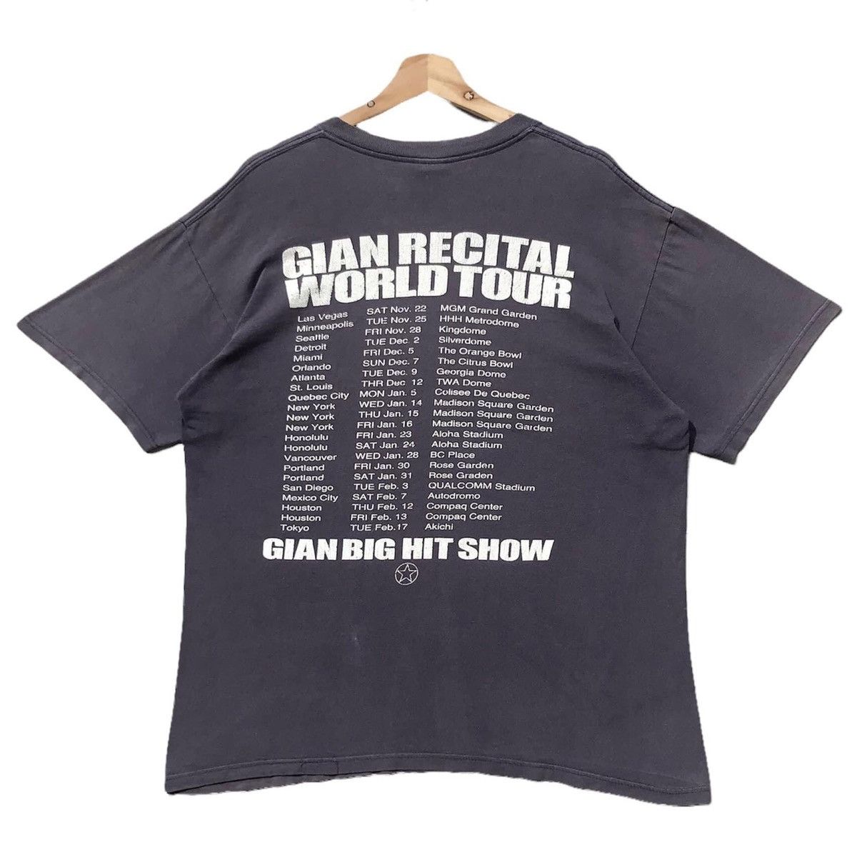 Cartoon Network RARE🔥 90s Gian Recital World Tour Size US L / EU 52-54 / 3 - 2 Thumbnail