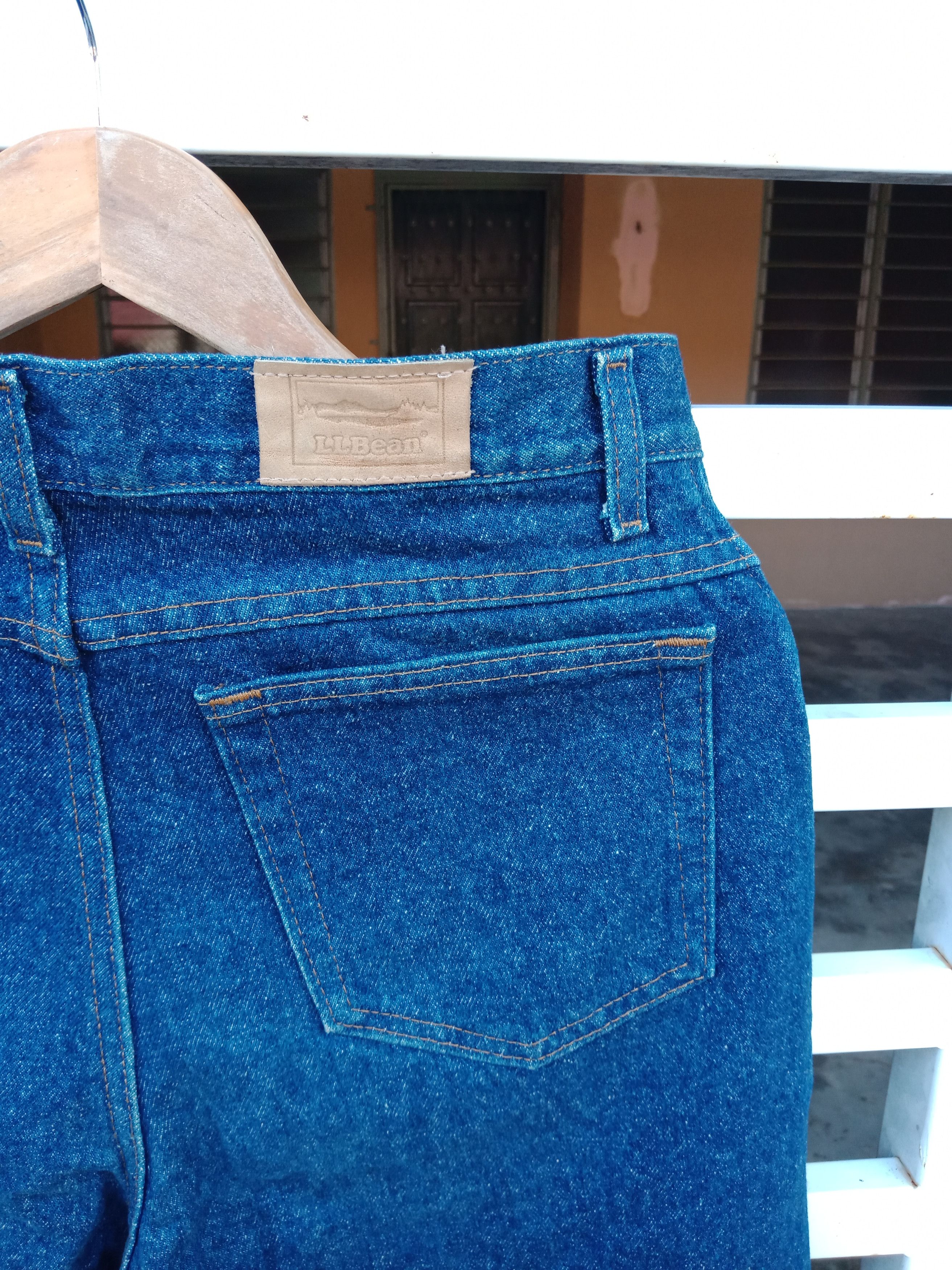 L.L. Bean L.L. Bean Blue Jeans Size US 30 / EU 46 - 11 Thumbnail