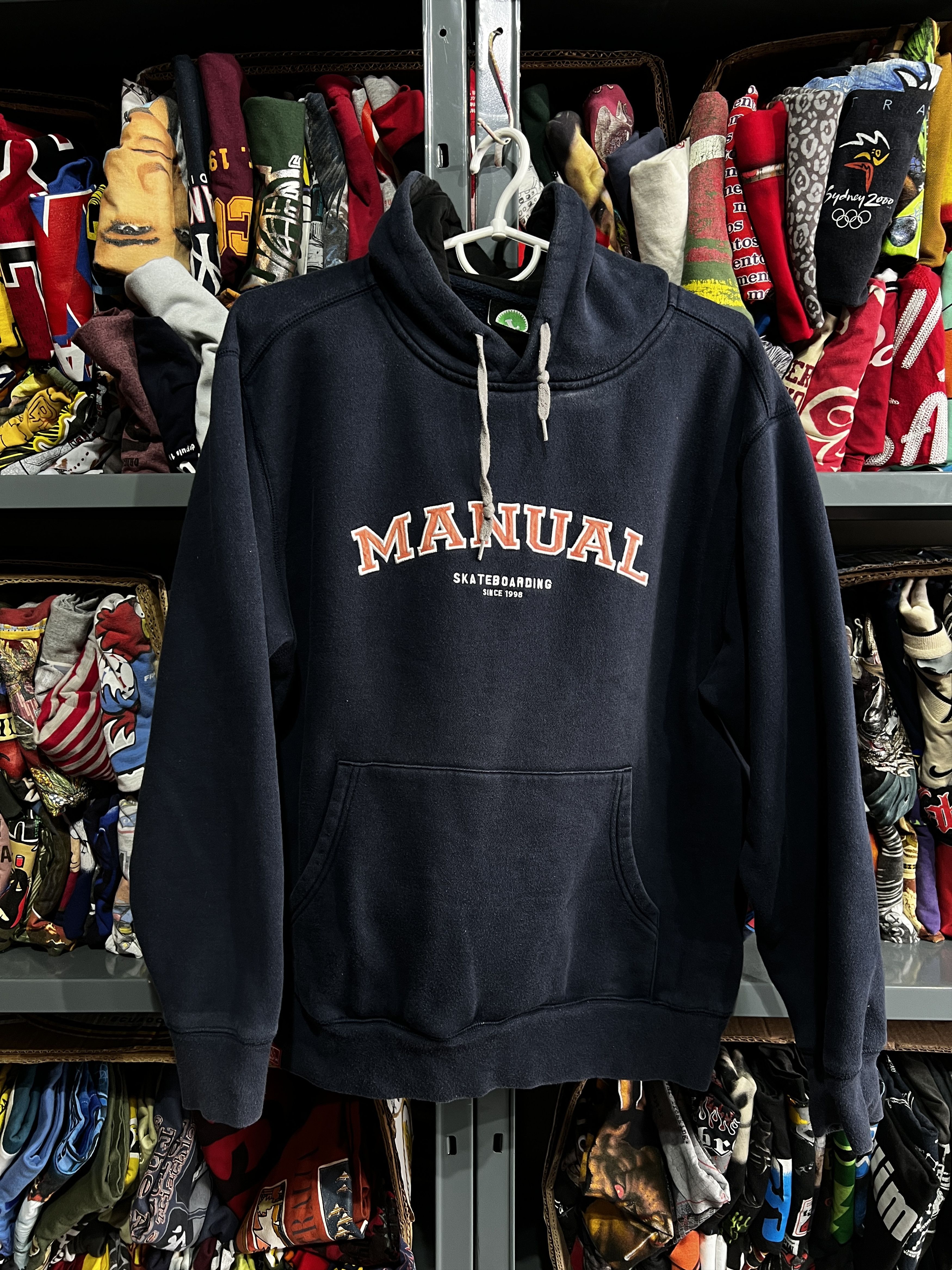 Vintage Manual Skateboarding Hoodie Size L