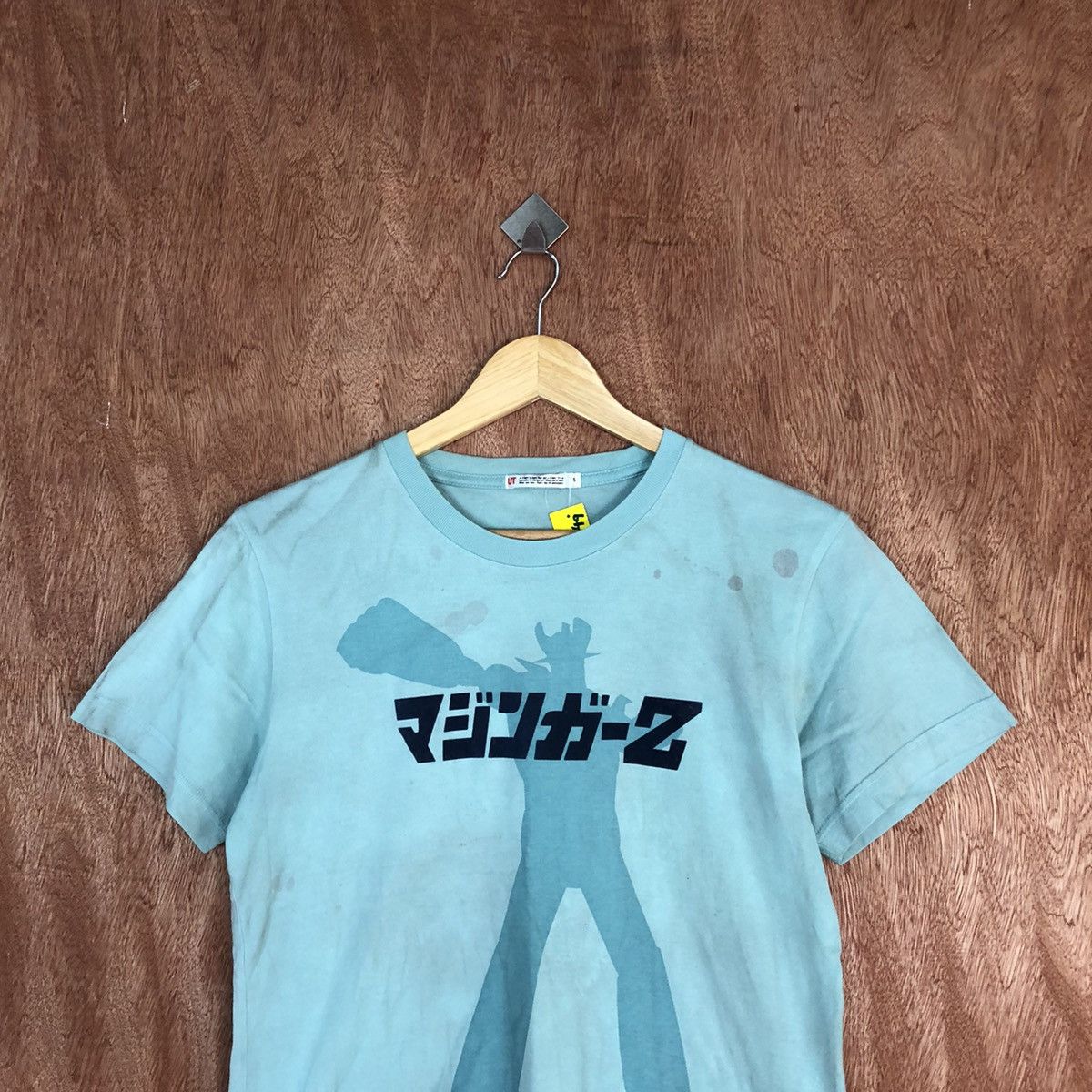 Anime DLL Uniqlo anima mangga vintage thrashed faded tee #2049 Size US S / EU 44-46 / 1 - 2 Thumbnail