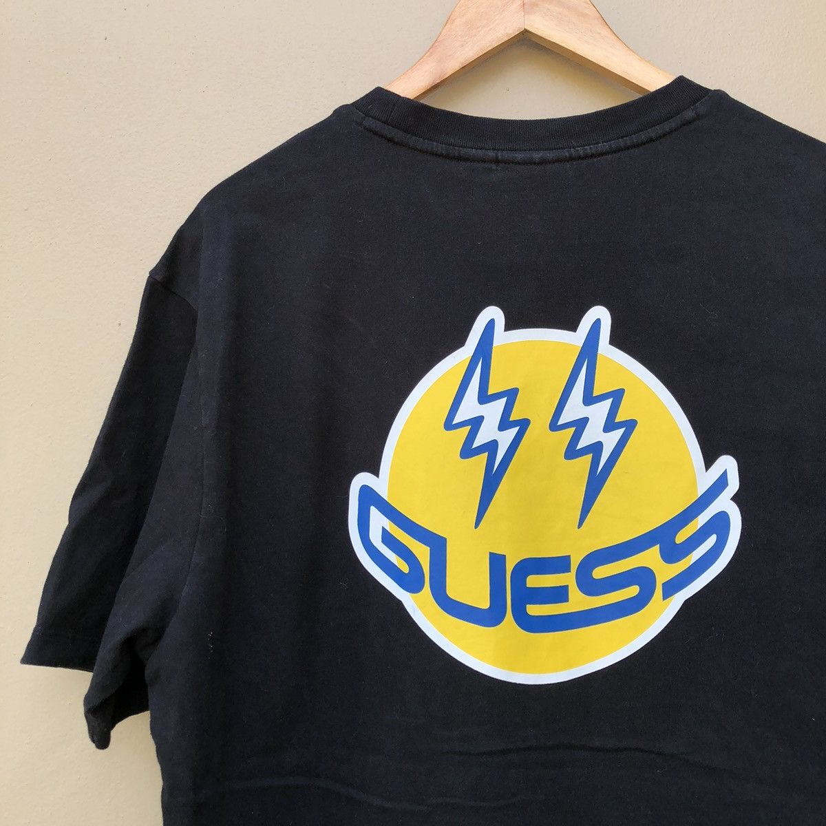 Vintage Guess t shirt Size US M / EU 48-50 / 2 - 4 Thumbnail