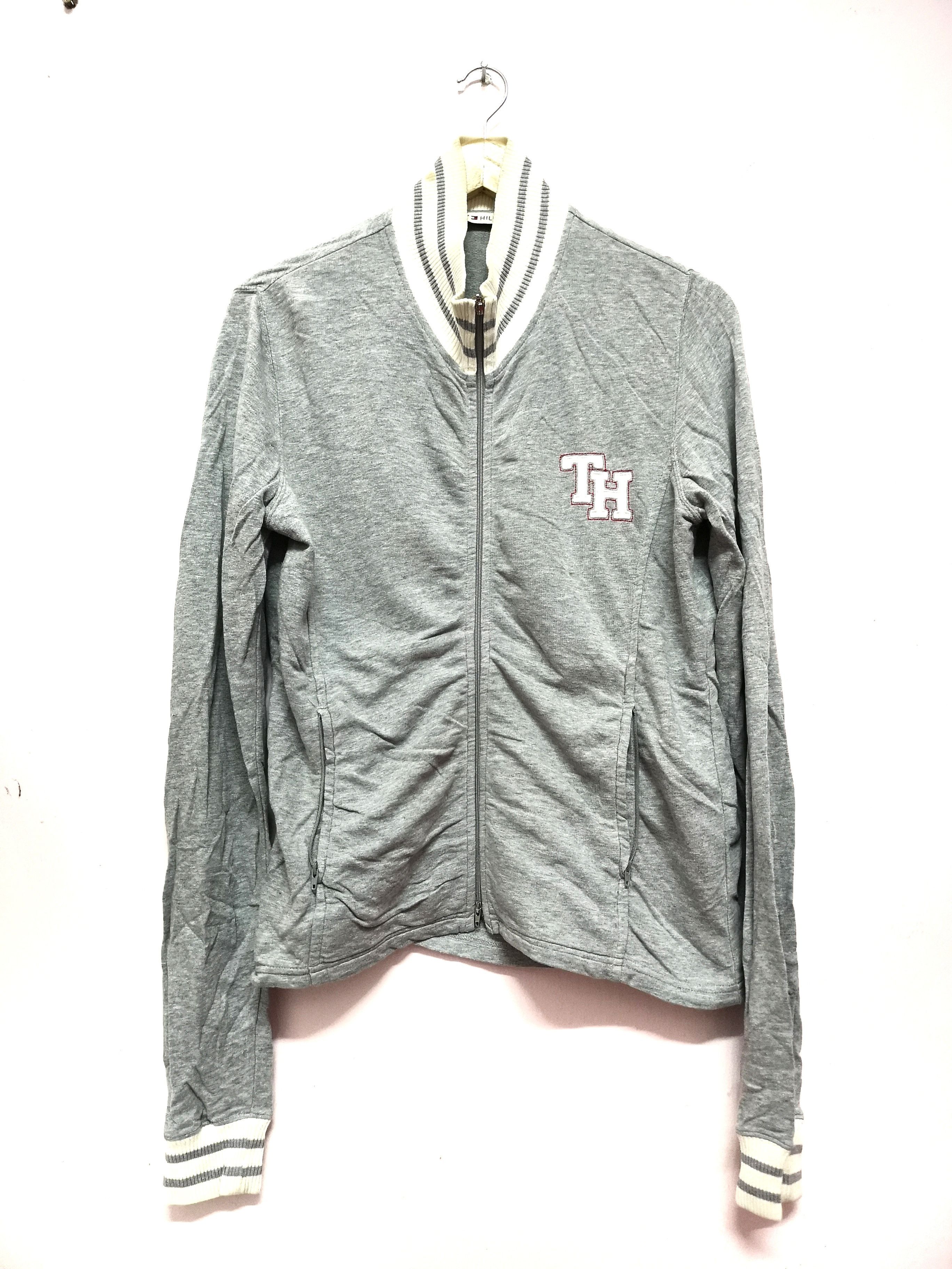 VINTAGE TOMMY HILFIGER CREWNECK SWEATSHIRTS